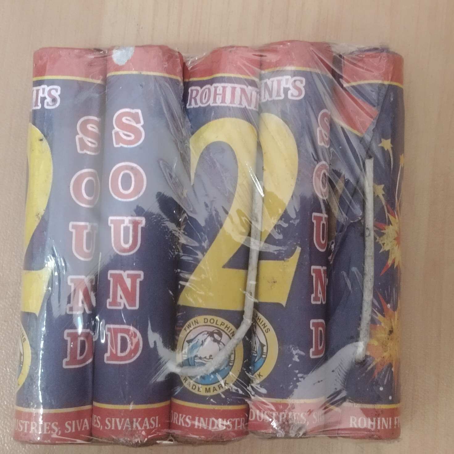 2 Sound Crackers